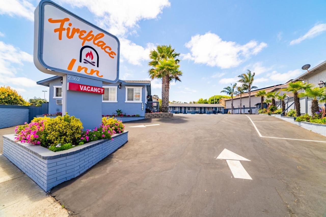 The Monterey Fireplace Inn Exterior photo